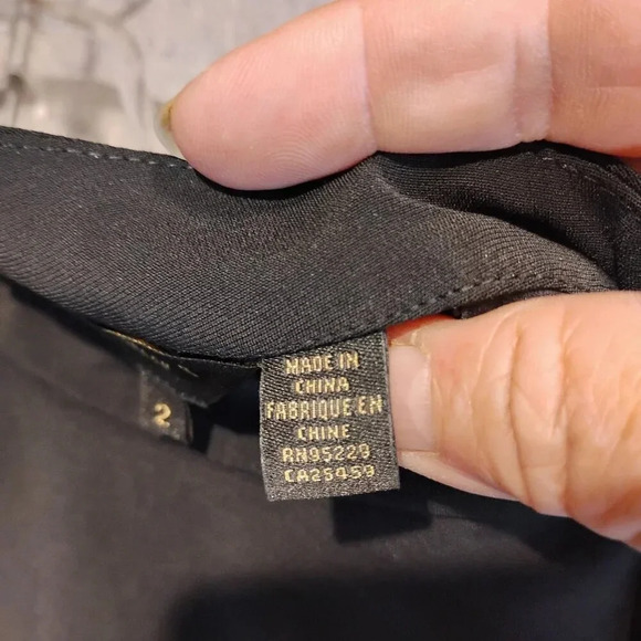 Ted Baker (London) NWOT Black Blouse Sheer 3/4 Balloon Sleeve Mock Neck  Size 2 - Picture 8 of 12